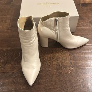 Marc Fisher Ivory Unno bootie, size 8